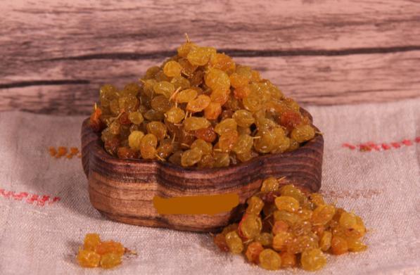 شرکت عرضه کننده کشمش تیزابی درجه یک ملایر