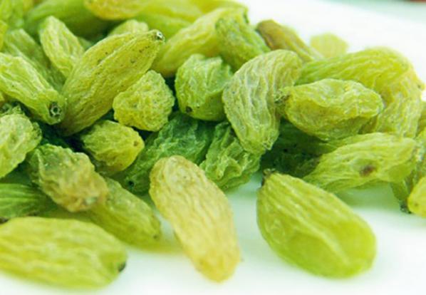 خرید انواع کشمش سبز ملایر