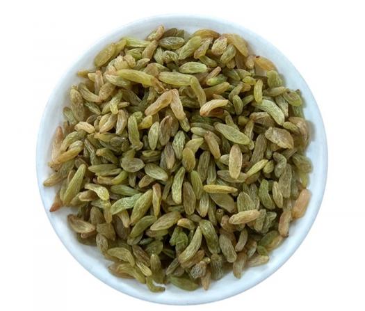 اقدامات احتیاطی هنگام دادن کشمش به کودک