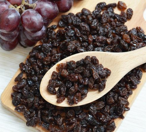 فروش بدون واسطه کشمش تیزابی ملایر