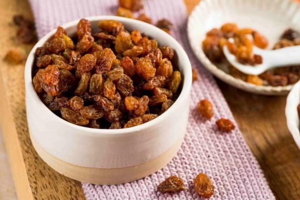 فروش ویژه کشمش تاکستان اصل