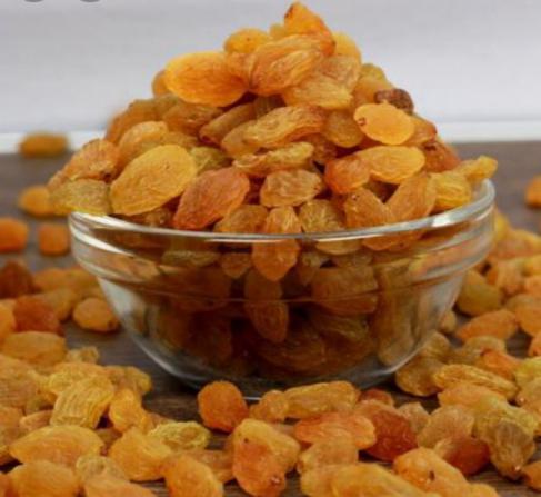 چهار دلیل برای جایگزینی کشمش به جای تنقلات