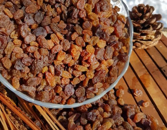 قیمت خرید کشمش پلویی تازه 3 کیلویی